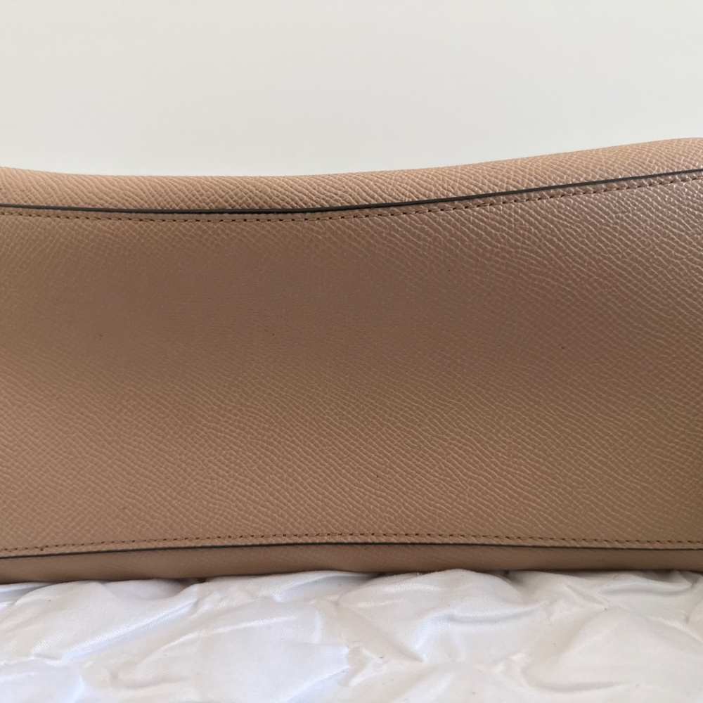 Coach Handbag - Picture 6 of 7
